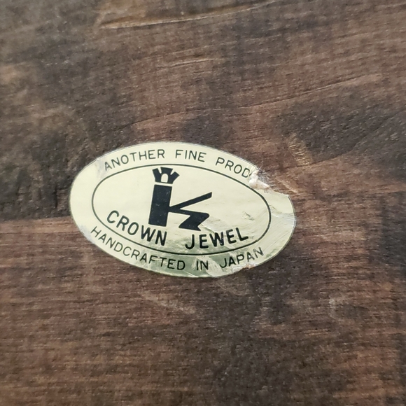 Vintage Crown Jewelry Music Box Walnut Red - Picture 5 of 7